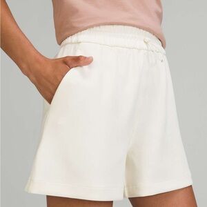 Lemon sorbet softstreme short 4”